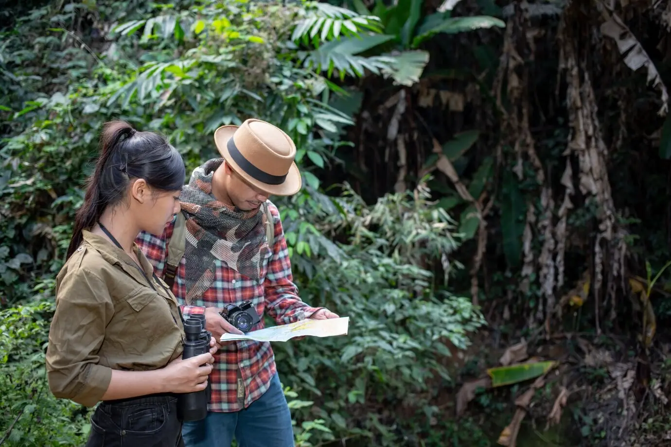 A young man and a young female hiker.